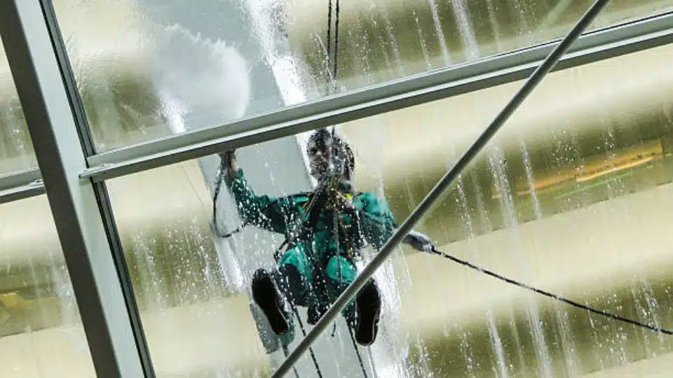 How Long Does Pressure Washing Take?