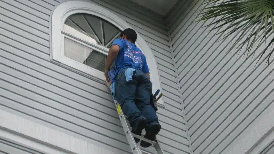 What Are The Risks Of Cleaning Your Own Windows?